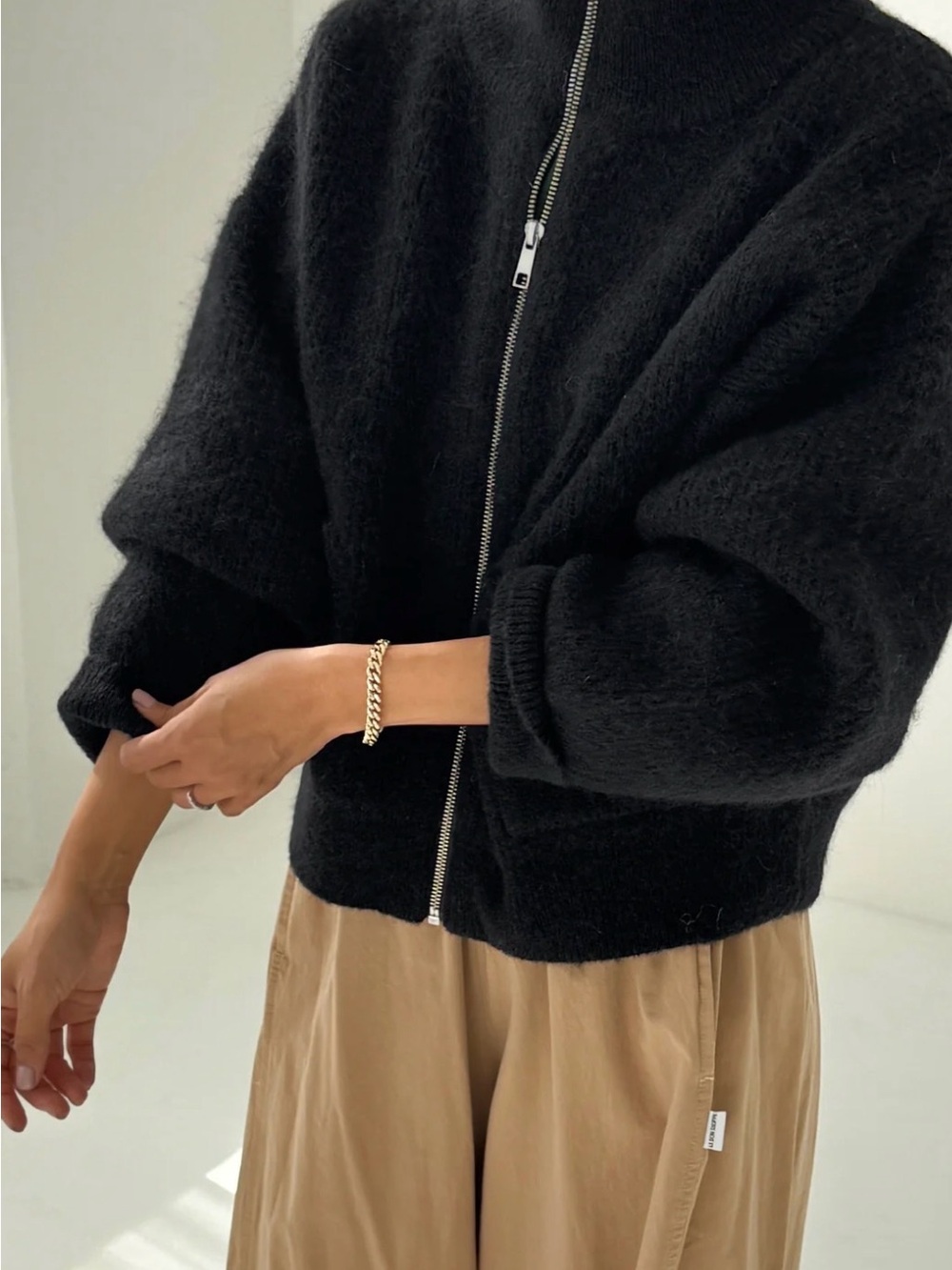 Le Bon Shoppe - Front Zip Sweater